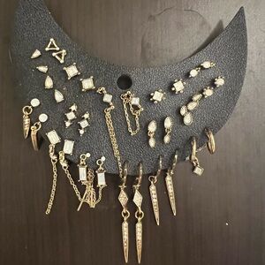 Free people moon glow earrings pack of 17 new with tags